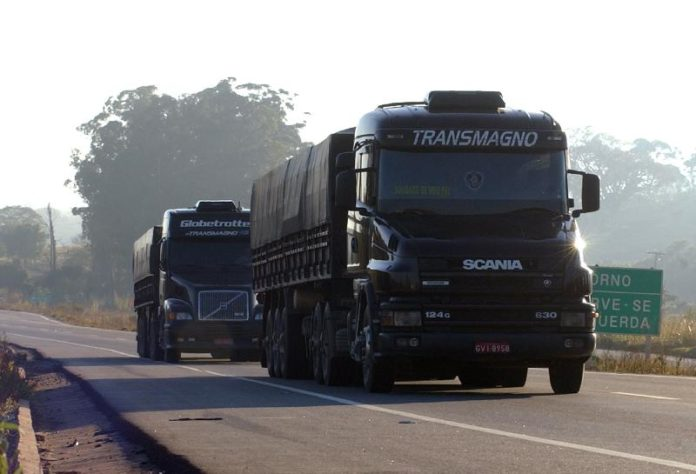 Foto da notícia Decreto regulamenta a implantação do DT-e